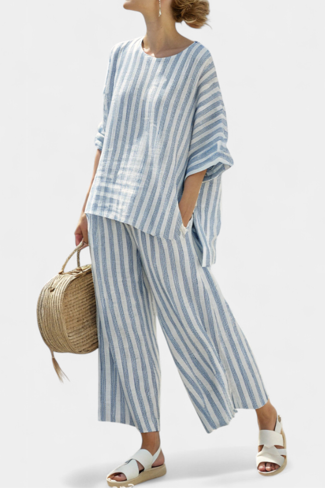 Paloma | Conjunto Mujer a Rayas y Pantalón Cropped