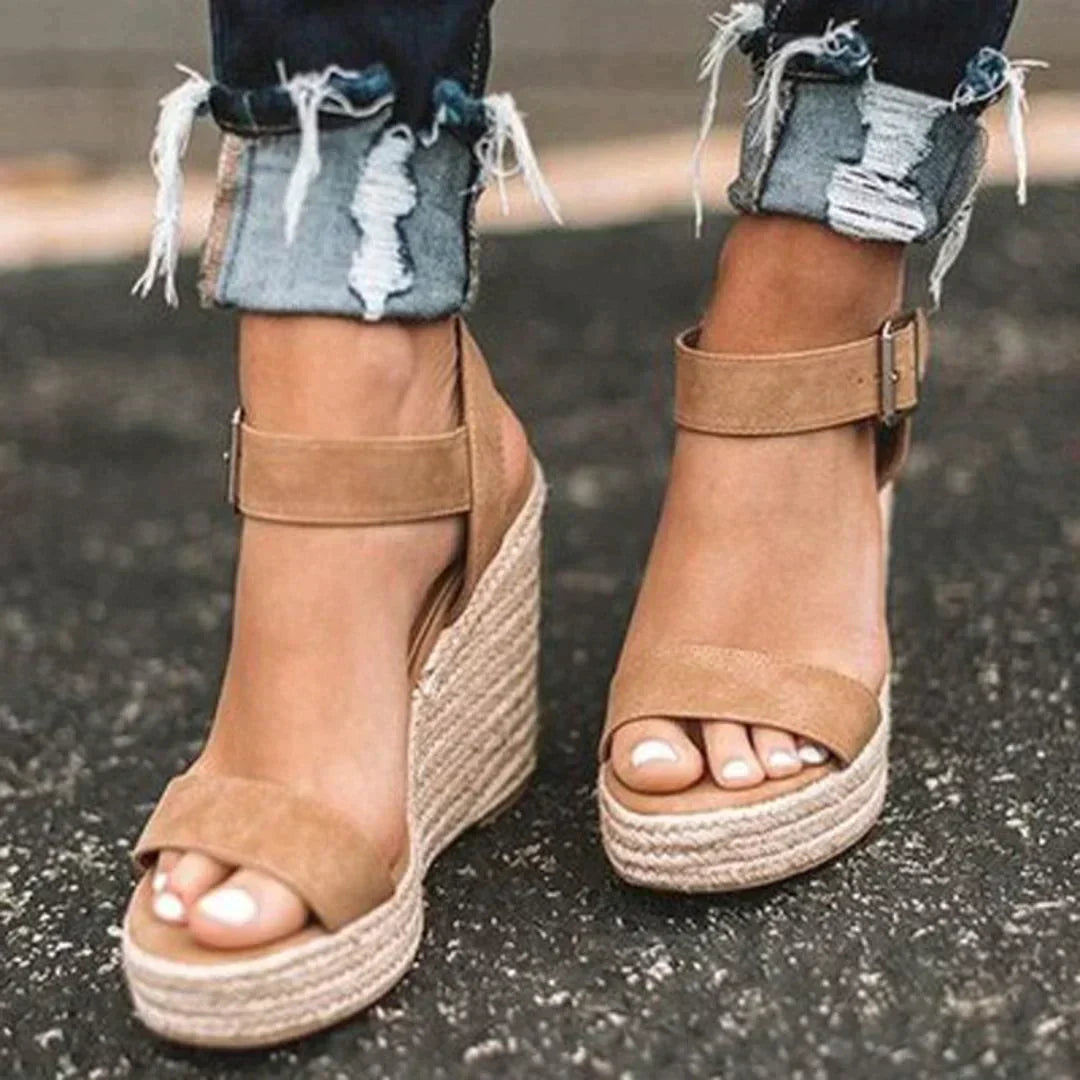 Valeria | Sandalias de Cuña con Pulsera al Tobillo